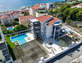 Mieszkanie na sprzedaż, Chorwacja Splicko-Dalmatyński, 395 000 euro (1 698 500 zł), 124,24 m2, 1