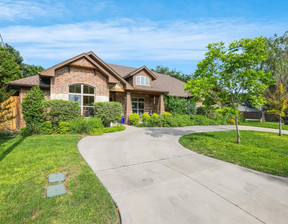 Dom na sprzedaż, Usa Fort Worth 3267 Marys Lane, 600 000 dolar (2 430 000 zł), 234,02 m2, 97789947