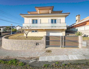Dom na sprzedaż, Portugalia Santa Maria Da Feira, 391 279 dolar (1 576 854 zł), 278,5 m2, 96129203