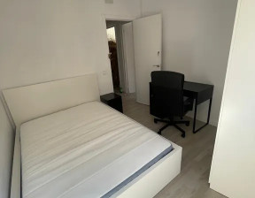 Kawalerka do wynajęcia, Hiszpania Barcelona Carrer de la Creu dels Molers, 567 dolar (2351 zł), 90 m2, 100704981