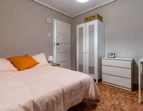 Kawalerka do wynajęcia, Hiszpania Valencia Calle Marqués de Zenete, 322 dolar (1293 zł), 110 m2, 101087091