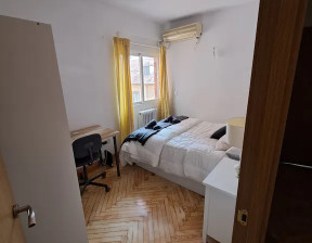 Kawalerka do wynajęcia, Hiszpania Madrid Calle de San Bernabé, 965 dolar (3868 zł), 135 m2, 101470353