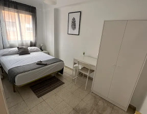 Kawalerka do wynajęcia, Hiszpania Málaga Calle Barcenillas, 580 dolar (2372 zł), 120 m2, 94211149