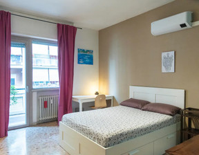 Kawalerka do wynajęcia, Włochy Rome Via Tuscolana, 620 dolar (2535 zł), 110 m2, 94788980