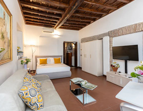 Mieszkanie do wynajęcia, Włochy Rome Via del Babuino, 5131 dolar (20 679 zł), 47 m2, 96450631