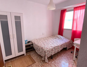 Kawalerka do wynajęcia, Hiszpania Valencia Calle Esteban Ballester, 391 dolar (1633 zł), 142 m2, 97862128