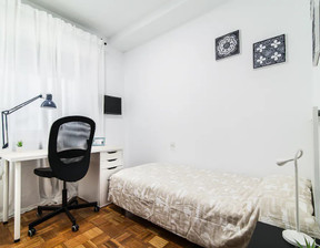 Kawalerka do wynajęcia, Hiszpania Madrid Calle de Juan Bravo, 614 dolar (2376 zł), 133 m2, 97887944