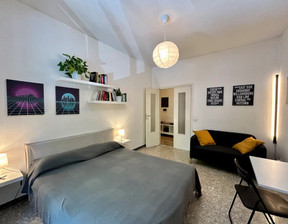 Mieszkanie do wynajęcia, Włochy Rome Via Oderisi da Gubbio, 2145 dolar (8645 zł), 70 m2, 97887973