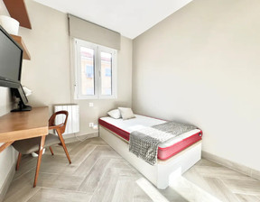 Kawalerka do wynajęcia, Hiszpania Madrid Calle de Estoril, 445 dolar (1861 zł), 70 m2, 98885242