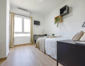 Kawalerka do wynajęcia, Hiszpania Valencia Carrer del Doctor Vicent Zaragoza, 616 dolar (2470 zł), 180 m2, 98924250