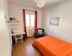 Kawalerka do wynajęcia, Hiszpania Madrid Calle de Menorca, 994 dolar (4066 zł), 120 m2, 99806162