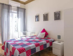 Kawalerka do wynajęcia, Hiszpania Madrid Calle de San Bernardo, 760 dolar (2909 zł), 260 m2, 92839216