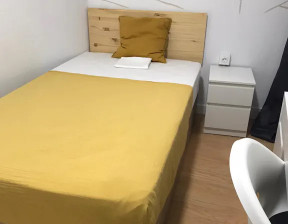 Kawalerka do wynajęcia, Hiszpania Barcelona Carrer de Jonqueres, 714 dolar (2983 zł), 110 m2, 94787466