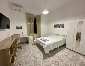 Kawalerka do wynajęcia, Włochy Rome Viale dello Scalo San Lorenzo, 814 dolar (3222 zł), 110 m2, 96637457