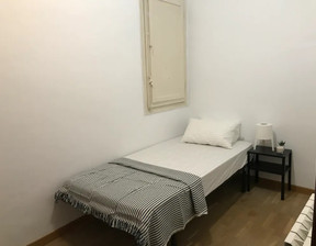 Kawalerka do wynajęcia, Hiszpania Barcelona Carrer de Viladomat, 615 dolar (2379 zł), 100 m2, 90203194