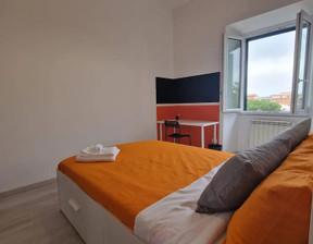 Kawalerka do wynajęcia, Włochy Rome Via Ostiense, 883 dolar (3380 zł), 120 m2, 90222693