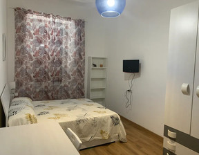 Kawalerka do wynajęcia, Włochy Rome Via Nino Bixio, 794 dolar (3248 zł), 180 m2, 90236608