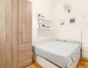 Kawalerka do wynajęcia, Hiszpania Barcelona Carrer de Balmes, 791 dolar (3305 zł), 250 m2, 90238746