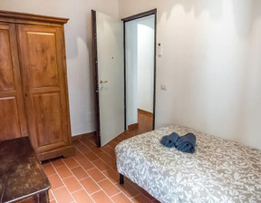 Kawalerka do wynajęcia, Włochy Florence Via di Barbano, 846 dolar (3461 zł), 80 m2, 91857426