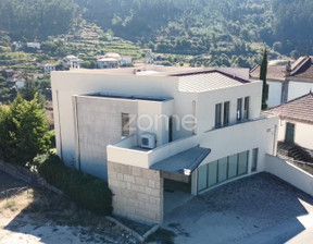 Dom na sprzedaż, Portugalia Baiao, 533 434 dolar (2 149 740 zł), 520 m2, 94620850