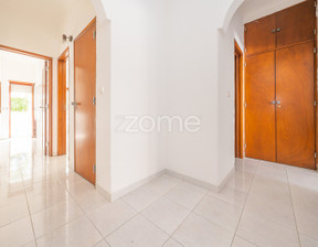 Mieszkanie na sprzedaż, Portugalia Barreiro, 180 805 dolar (728 643 zł), 65 m2, 91880123