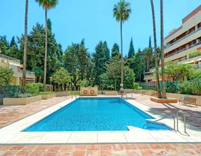 Mieszkanie na sprzedaż, Hiszpania Marbella, 647 312 dolar (2 582 773 zł), 96 m2, 97206125