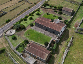 Dom na sprzedaż, Portugalia Santa Cruz Da Graciosa, 297 920 dolar (1 200 617 zł), 2128 m2, 96119447