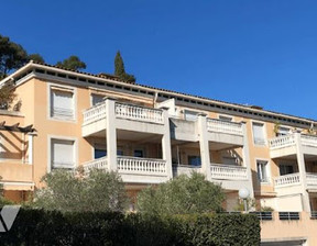 Mieszkanie na sprzedaż, Francja Hyeres, 308 708 dolar (1 262 616 zł), 72 m2, 102142992