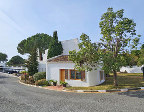 Dom na sprzedaż, Hiszpania Marbella, 823 785 dolar (3 369 280 zł), 240 m2, 96416115