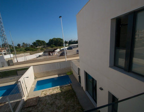 Dom na sprzedaż, Hiszpania Torrevieja, 361 112 dolar (1 455 282 zł), 110 m2, 84875360