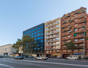 Mieszkanie na sprzedaż, Hiszpania Barcelona, 341 254 dolar (1 361 602 zł), 77 m2, 96051658