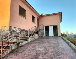 Dom na sprzedaż, Hiszpania Madrid, 110 501 dolar (435 375 zł), 144 m2, 96173510