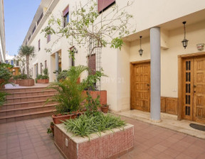 Mieszkanie na sprzedaż, Hiszpania Santa Cruz De Tenerife, 193 919 dolar (773 736 zł), 109 m2, 96056876