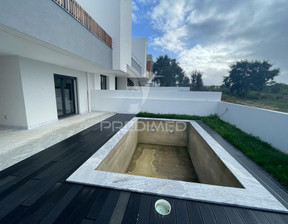 Dom na sprzedaż, Portugalia Sesimbra Sesimbra (Castelo), 487 505 dolar (1 964 646 zł), 180 m2, 93410480