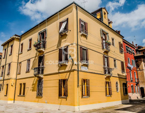 Mieszkanie na sprzedaż, Włochy Venezia Calle Del Montello, 465 838 dolar (1 858 695 zł), 114 m2, 84134387