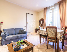 Mieszkanie na sprzedaż, Włochy Roma Viale Trastevere, 434 059 dolar (1 740 577 zł), 70 m2, 94832508