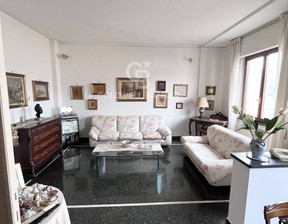 Mieszkanie na sprzedaż, Włochy Genova Via Montello, 165 256 dolar (664 330 zł), 111 m2, 83681657