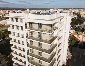 Mieszkanie na sprzedaż, Portugalia Portimao, 488 073 dolar (1 966 935 zł), 110 m2, 97755060