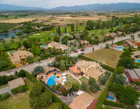 Dom na sprzedaż, Hiszpania Peralada Girona, Peralada, Club de Golf Peralada, Urbanització Girona, Peralada, 2 417 461 dolar (9 887 414 zł), 545,99 m2, 88876745