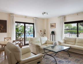 Mieszkanie na sprzedaż, Hiszpania Manilva, 378 087 dolar (1 531 254 zł), 120 m2, 89225717