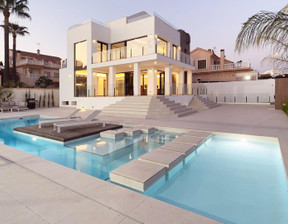 Dom na sprzedaż, Hiszpania Torrevieja, 1 462 516 dolar (5 762 312 zł), 407 m2, 88830071