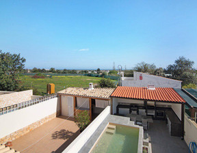 Dom na sprzedaż, Portugalia Tavira Rua Avelino Dias Custódio, 814 220 dolar (3 281 305 zł), 180 m2, 92253967