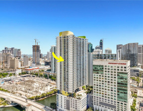 Mieszkanie na sprzedaż, Usa Miami 185 SW 7th St , 365 000 dolar (1 492 850 zł), 53,88 m2, 102283478