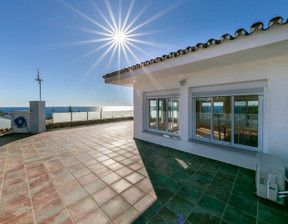 Dom na sprzedaż, Hiszpania Benalmadena, 1 141 698 dolar (4 601 044 zł), 276 m2, 97416320