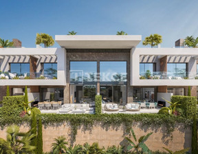 Dom na sprzedaż, Hiszpania Málaga Marbella, Río Real, 1 805 463 dolar (7 384 343 zł), 217 m2, 94745992