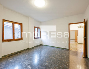 Mieszkanie na sprzedaż, Włochy Venezia Campo San Maurizio, 317 065 dolar (1 265 087 zł), 80 m2, 97281076