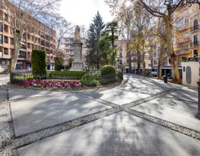 Mieszkanie na sprzedaż, Hiszpania Granada, 281 768 dolar (1 141 162 zł), 60 m2, 95677140