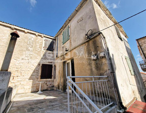 Dom na sprzedaż, Chorwacja Betina Betina, 195 114 dolar (768 748 zł), 150 m2, 97432595