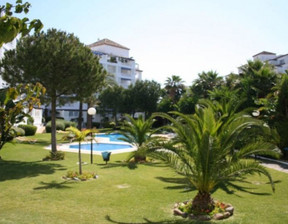 Mieszkanie na sprzedaż, Hiszpania Marbella Plaza de la Victoria, , 670 926 dolar (2 569 647 zł), 100 m2, 100807109