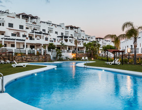 Kawalerka na sprzedaż, Hiszpania Estepona La Resina Golf, Estepona East, 230 112 dolar (936 558 zł), 78 m2, 102531145